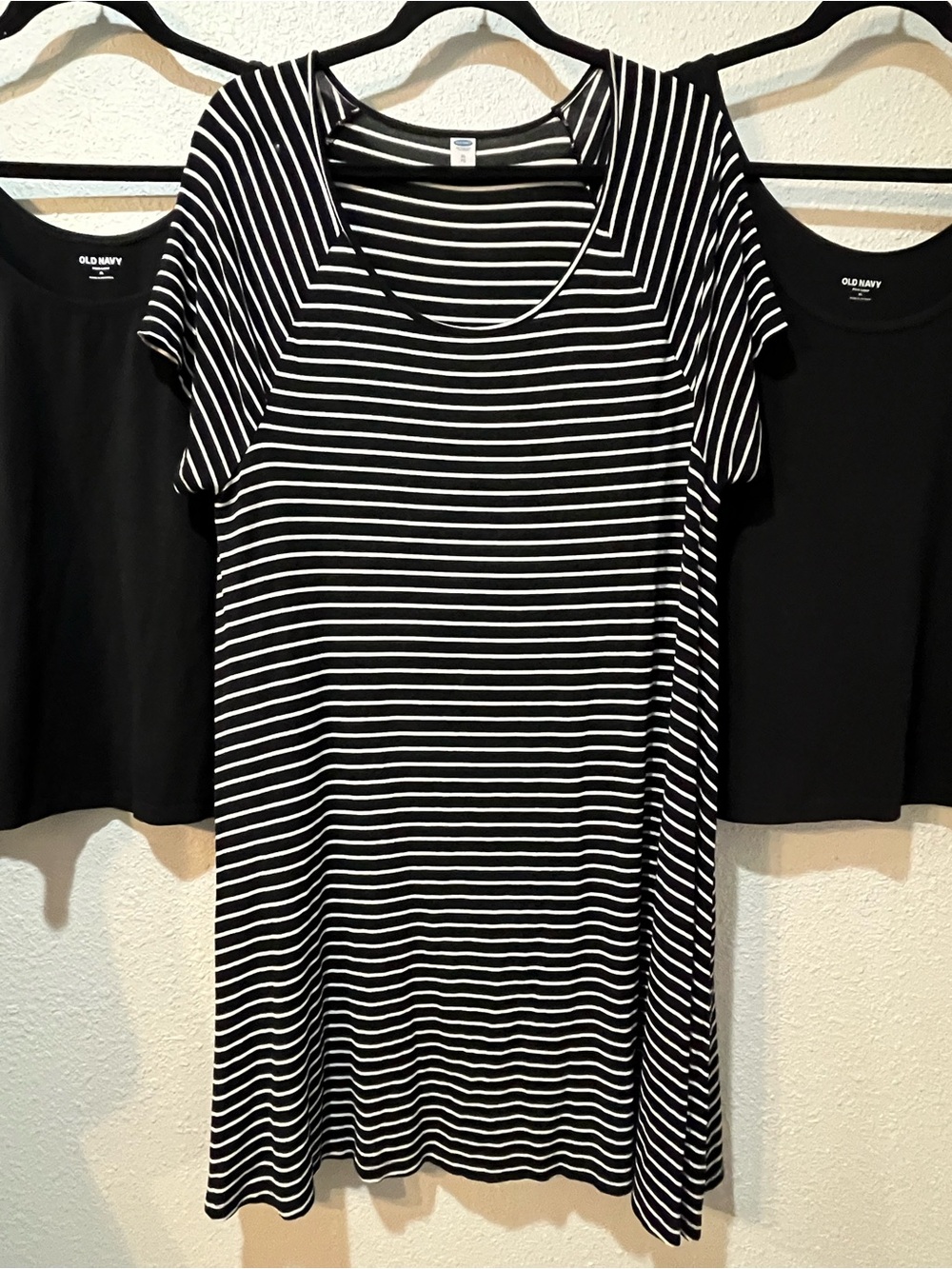 Old navy tank top and dress bundle - Picture 4 of 5
